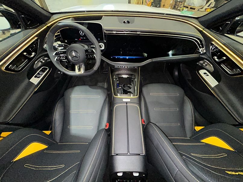 Mercedes-AMG E 53 E PERFORMANCE 4MATIC+ | Abujastarcar
