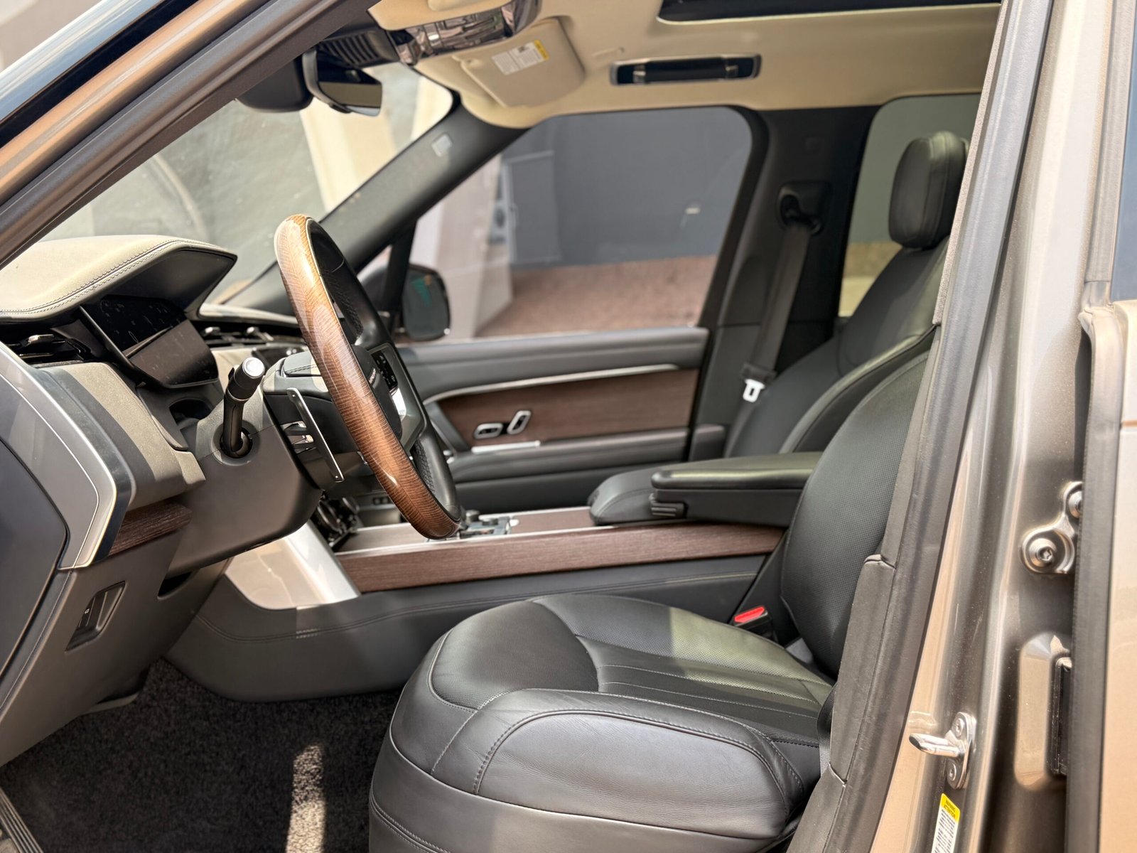 Range Rover P400 2023