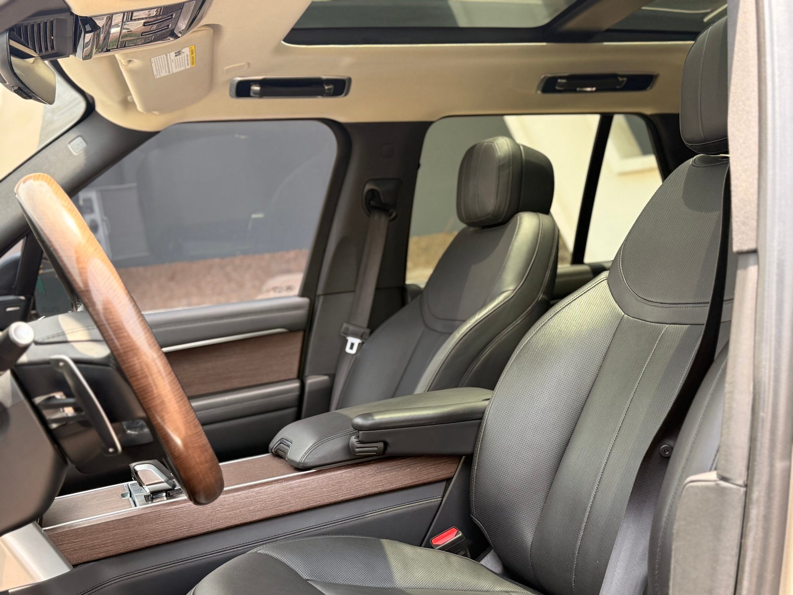 Range Rover P400 2023